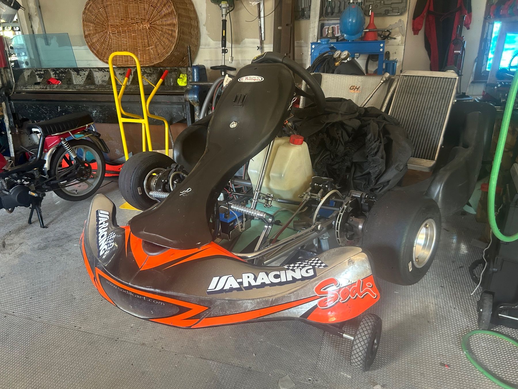 Go-Kart: WANKEL 407ccm Rennkart inkl. Transportwagen ,Satz Sliks u. Z – Usato da Büsserach venduto da ronnin1