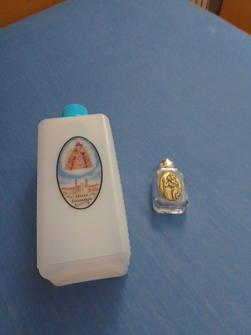 Altro in Stoviglie & Bicchieri: 2 Weihwasserfläschchen – Usato da Weinfelden venduto da PaterPio1968