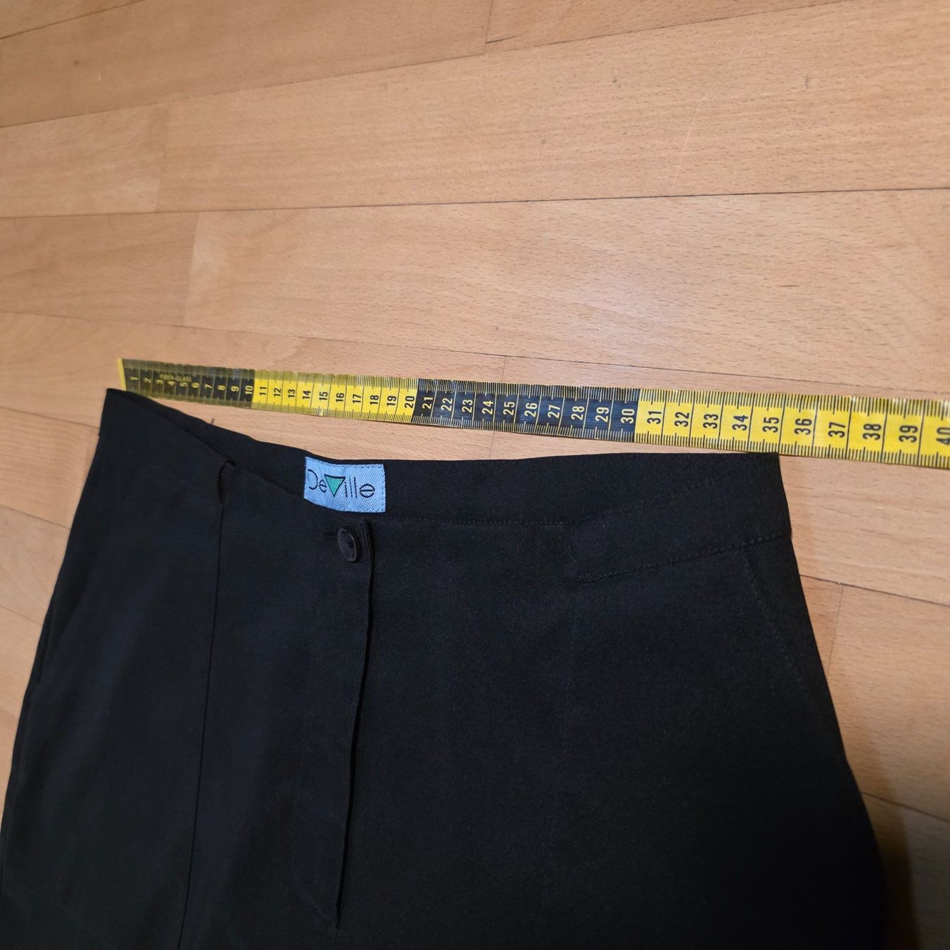 Gonne: Vintage Deville Rock schwarz Gr.38/40 – Usato da Wald ZH venduto da CapLux 3