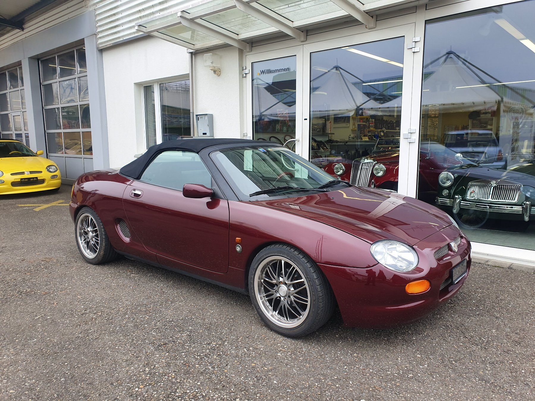 MG Automobili: Sehr gepflegter englischer Roadster Youngtimer bald Oldtimer – Usato da Schwarzenbach SG venduto da MGTC 1