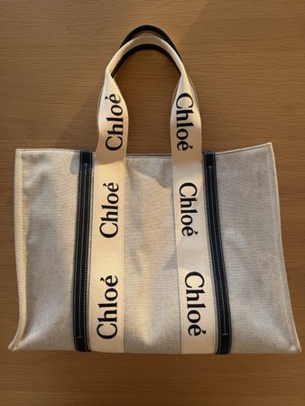 Chloé, sac cabas Woody white & blue
