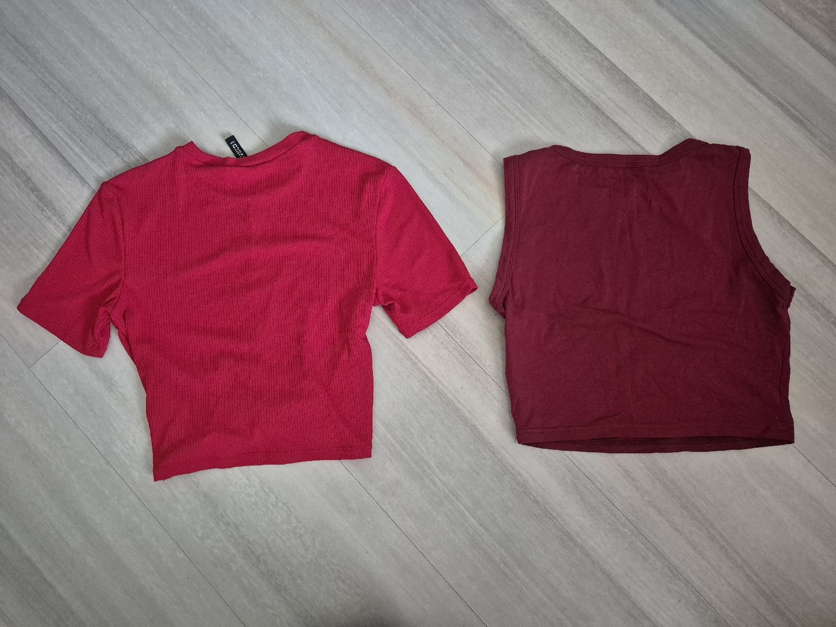 Ensembles coordonnés: Trägertop-/T-Shirt-Set – D'occasion à Stansstad par Kyra014 2