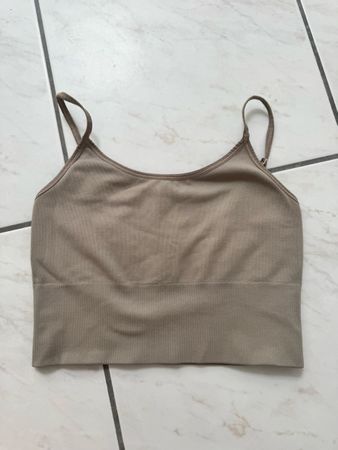 Top sport beige size S H&M