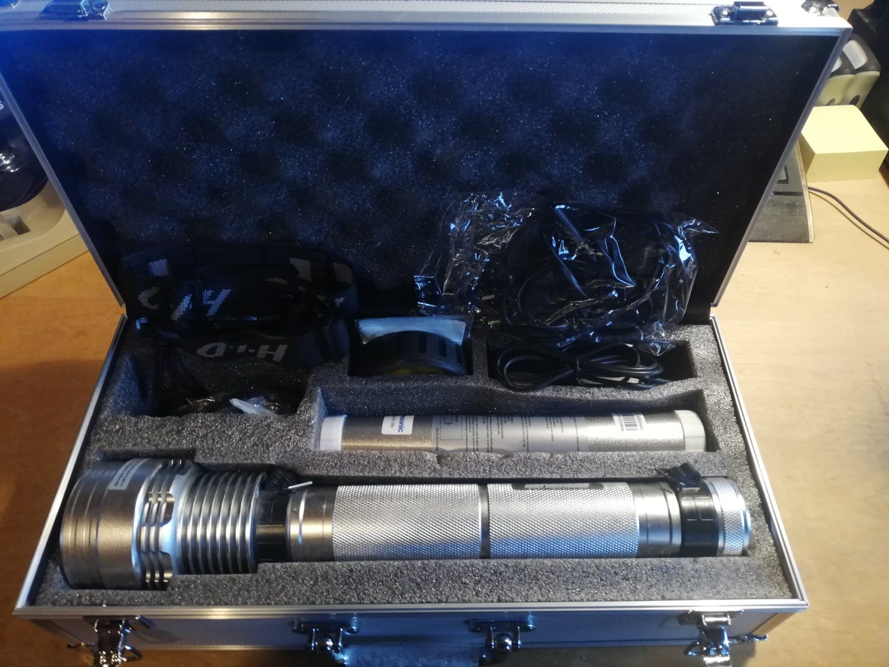 Lampade: Taschenlampe EXTREM Torch Panasonic HID 45/65/85 W – Nuovo (secondo la descrizione) da Eschenbach SG venduto da Hoerbys 2