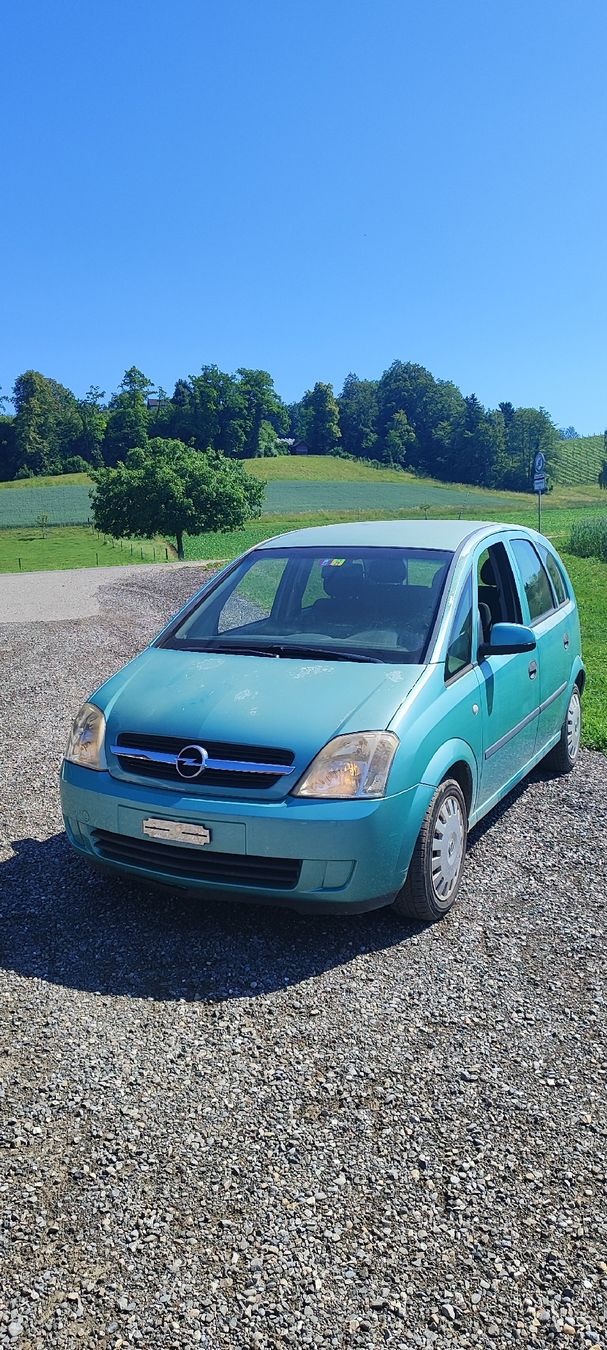 Opel Autos: Gewaltsamer Opel mit 77000KM – Gebraucht aus Oberstammheim von Hans-Schomolgseit