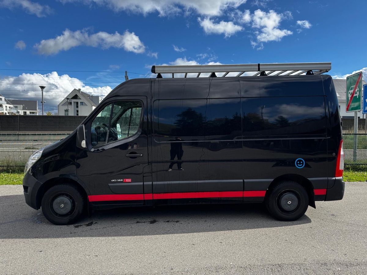 Renault Véhicules utilitaires: RENAULT Master 133 dCa125 – D'occasion à Biel/Bienne par Blueflug 1