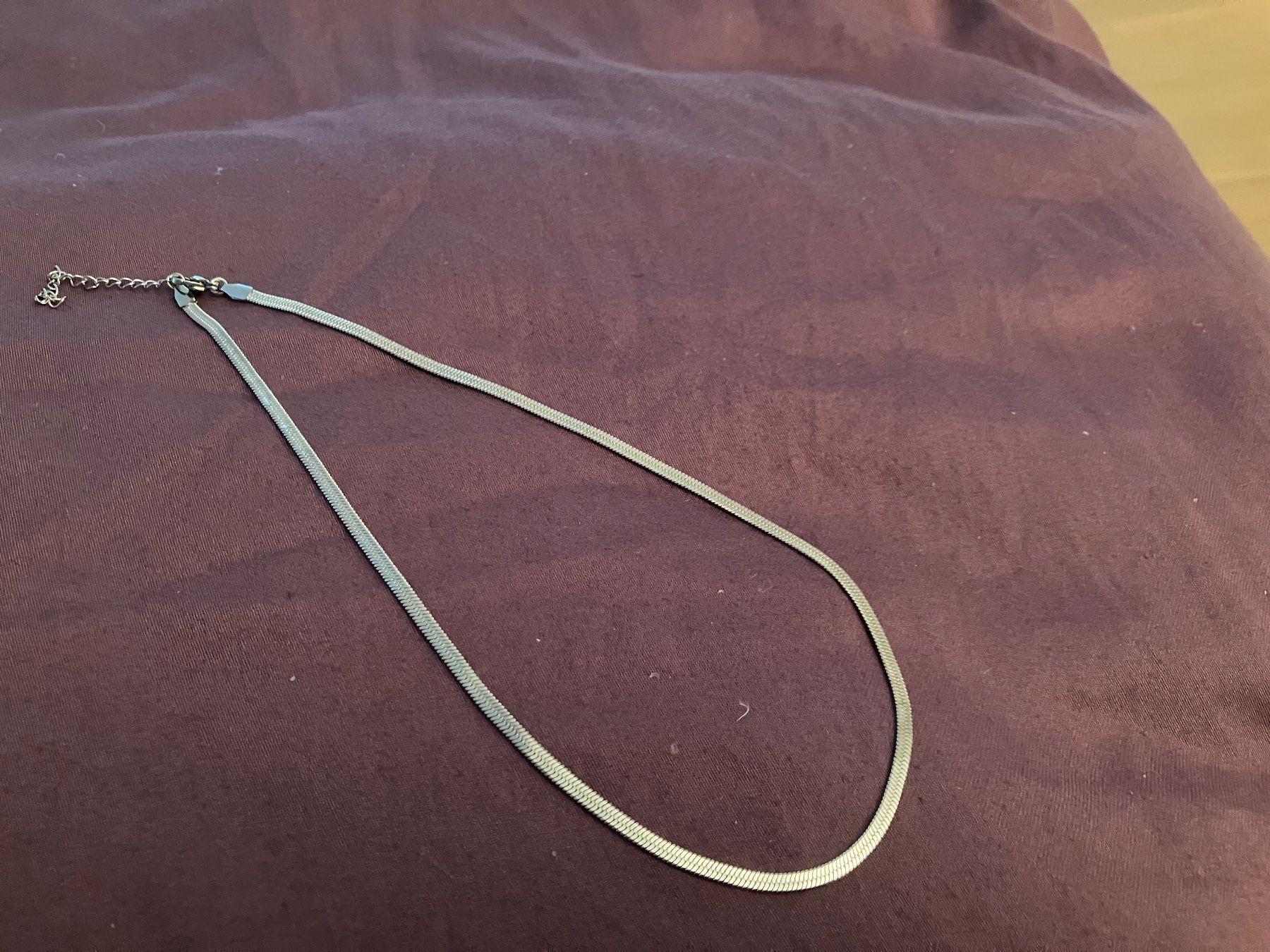Catenine: Modeschmuck, Silberf. Halskette, Schlangenknochenoptik, neu – Nuovo (secondo la descrizione) da Affoltern am Albis venduto da Dlotti 3