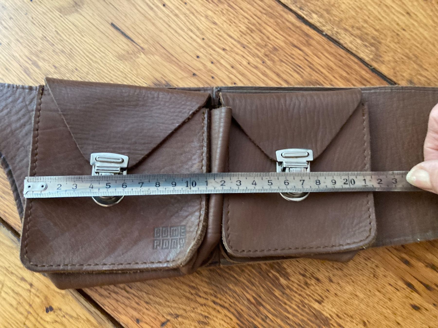 Cinture: Ledergürtel mit zwei Taschen – Usato da Grasswil venduto da Maria054 1