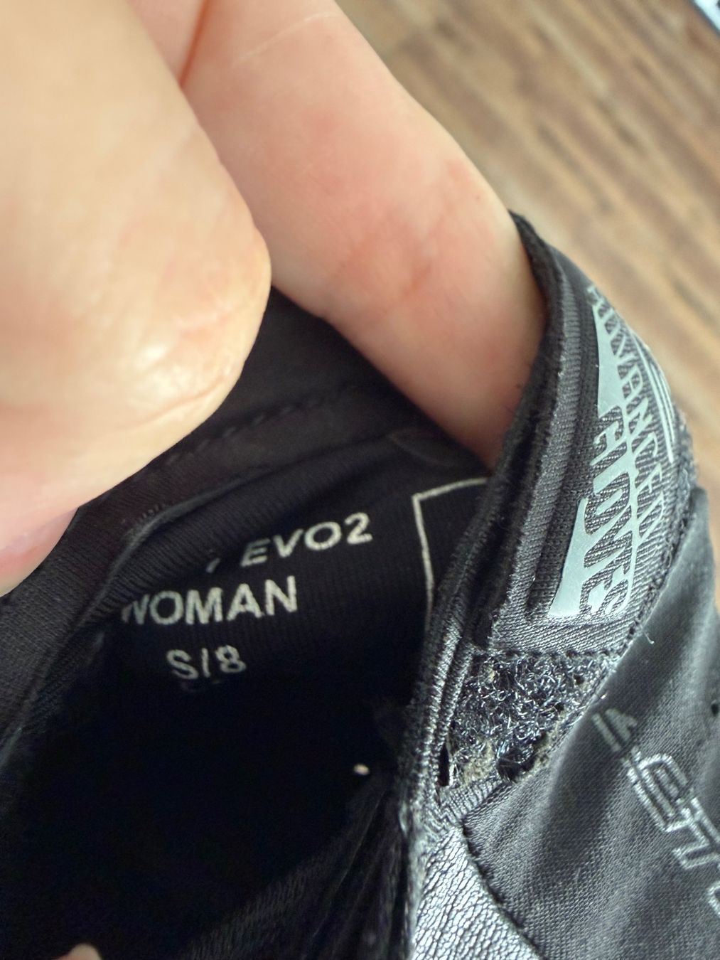 Handschuhe & Handstulpen: FIVE Handschuhe Damen S/8 gebraucht – Gebraucht aus Oberbüren von mjt_xw5w 2