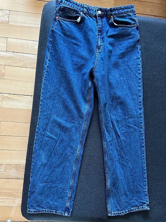 Jeans: Jeans Monki – Usato da Obernau venduto da pet_rtf8