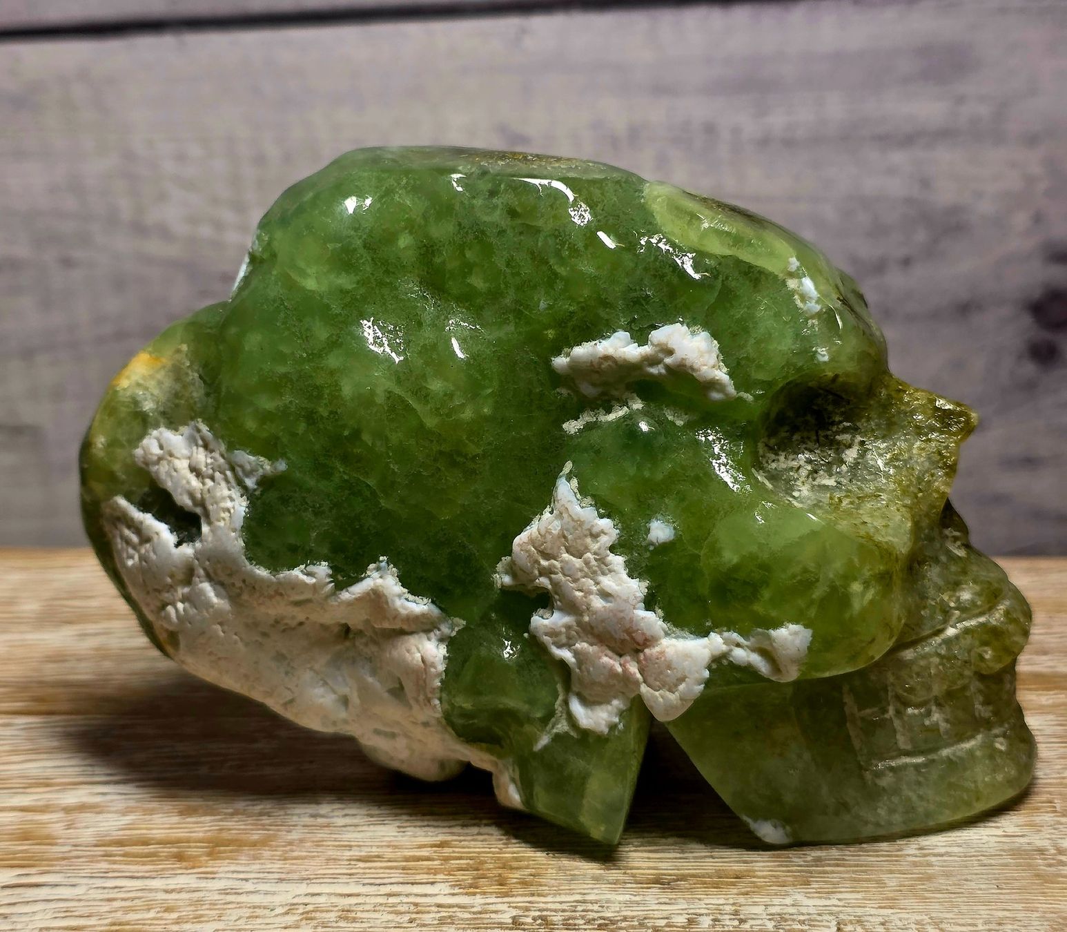 Minerali & Pietre curative: Prehnit Schädel 965g – Nuovo e nell'imballaggio originale da Matzingen venduto da Shay_Crystalz 1