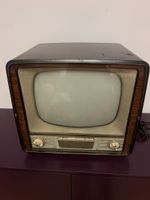 TV Schaub Lorenz 1950er Jahre defekt