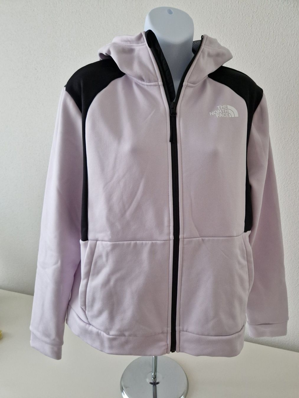 North Face Giacche: Trainingsjacke NorthFace – Usato da Wettingen venduto da kruemi