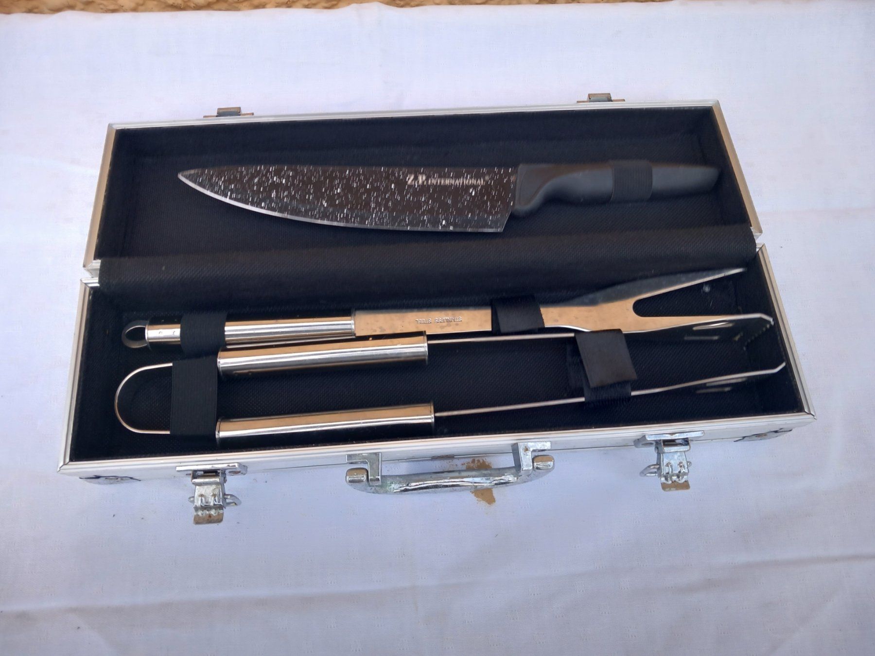 Set di posate: Grillwerkzeug-Set, Heimgebrauch, Outdoor, Picknick, Camping, – Usato da Rheinau venduto da profitronic.shop