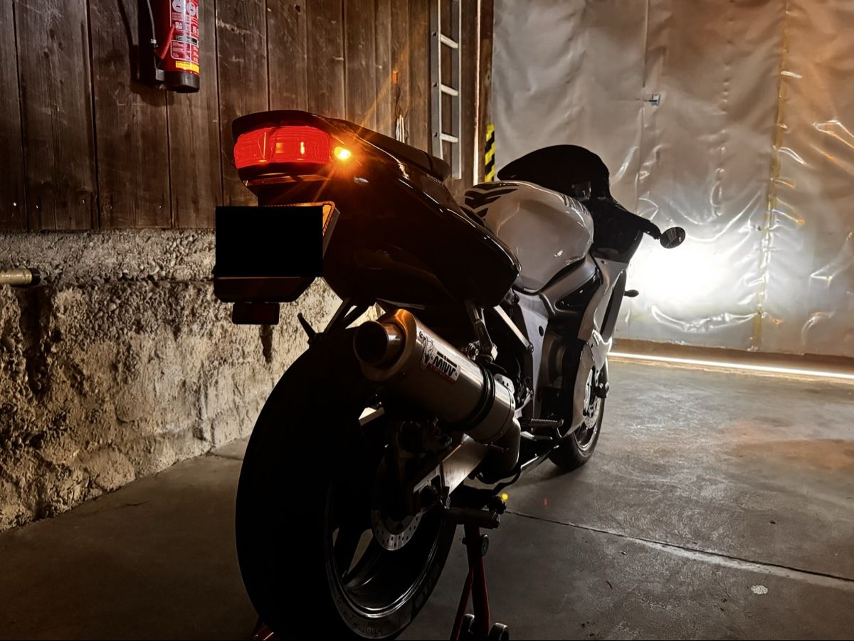 Yamaha Strasse: Yamaha YZF-R6, MFK Juni 2026 – Gebraucht aus Kyburg-Buchegg von Mlaett 5