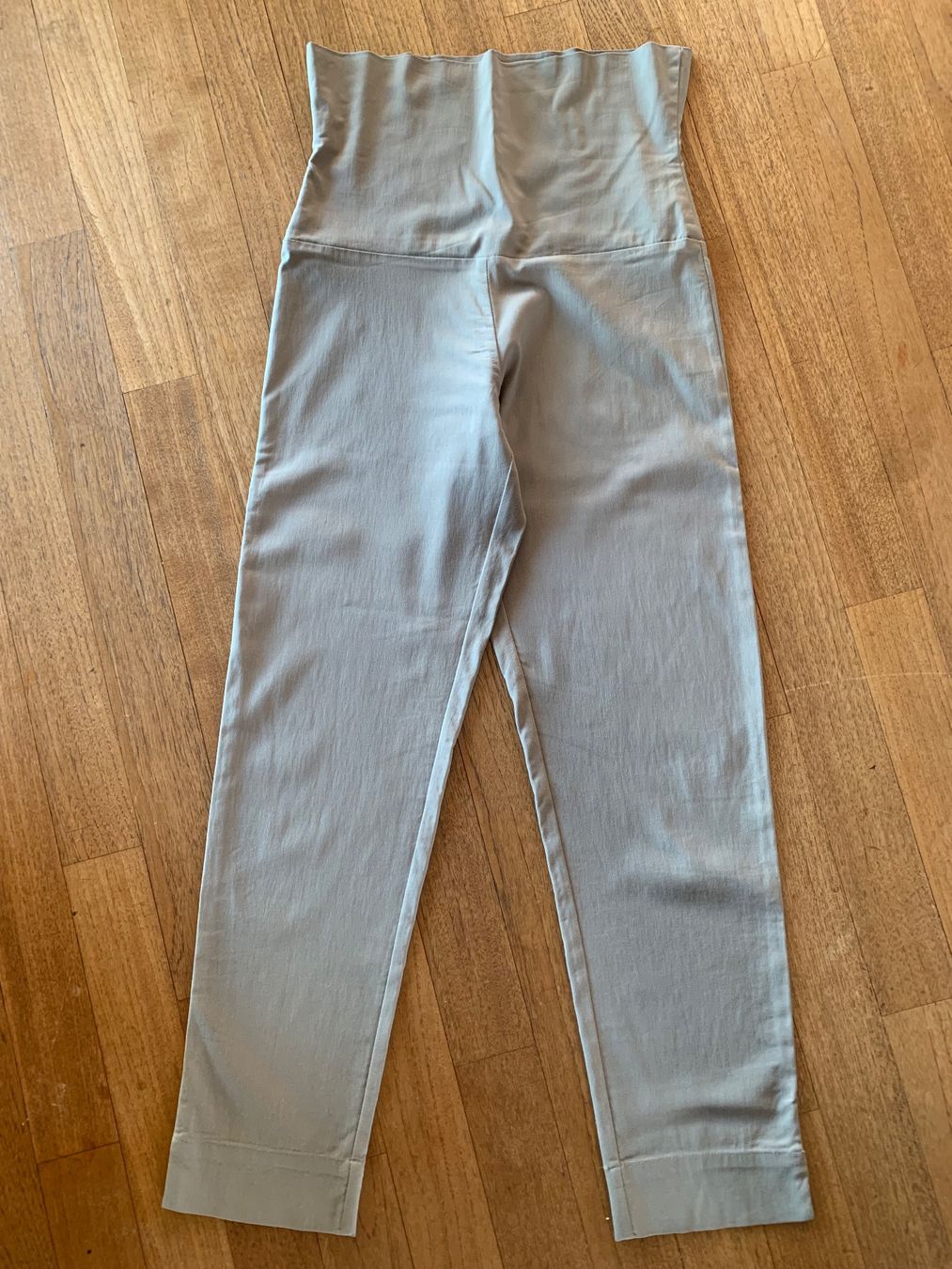 Pantaloni: Damenhose – Usato da Abtwil SG venduto da Fechtili 3