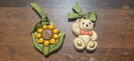 zwei Bozen Thun Keramik Aufhänger / Bilder Figuren