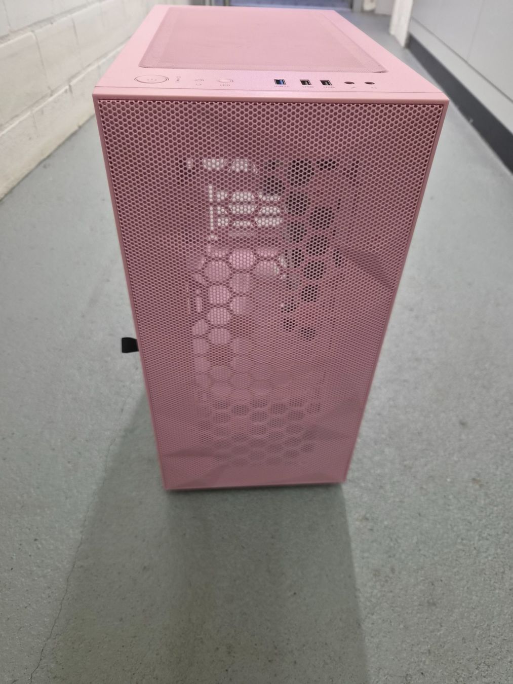 Custodie: Gehaeuse PC rosa – Usato da Domat Ems venduto da tchnesa 7