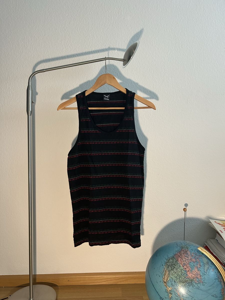 T-shirts: Tanktop iriedaily – D'occasion à Reinach BL par the_9lwh