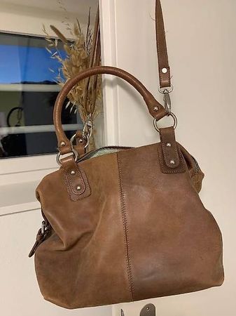 wunderschöne Wildledertasche von Kitchener Items