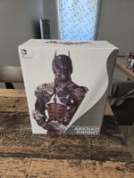 DC Collectibles Batman Arkham Knight – Statua Arkham Knight