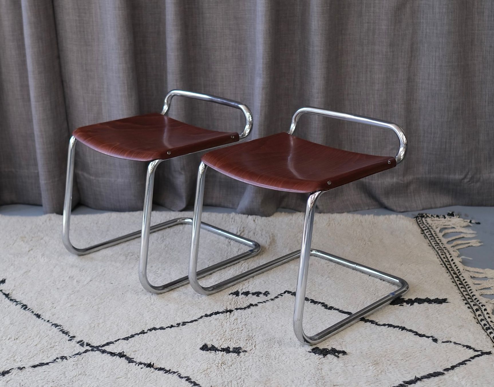 Sgabelli: Stools Mart Stam B37 Bremshey Bauhaus 1960s – Usato da Bern venduto da Zmodern_VIN
