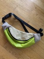 Sac banane vert et gris clair neuve