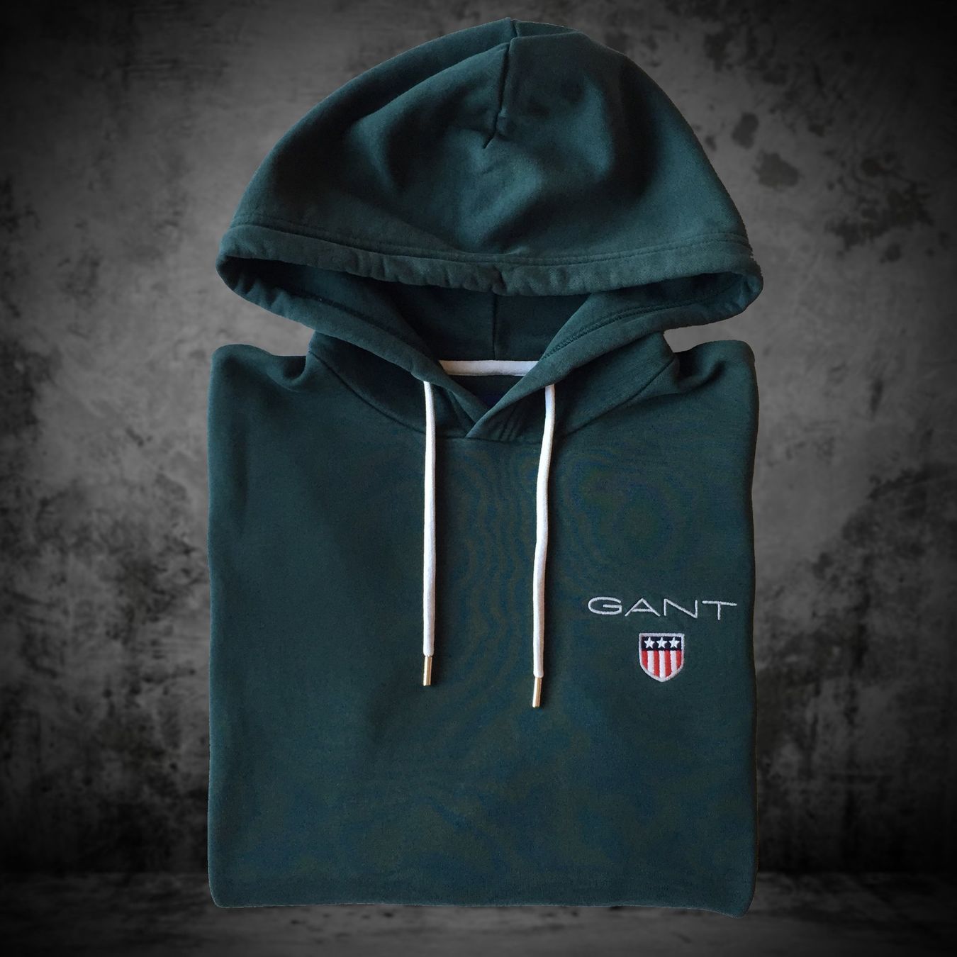 Gant Pullover & Sweatshirts: Pull Gant Shield Hoodie Green Men S – Gebraucht aus Genève von ang_7j7j 2