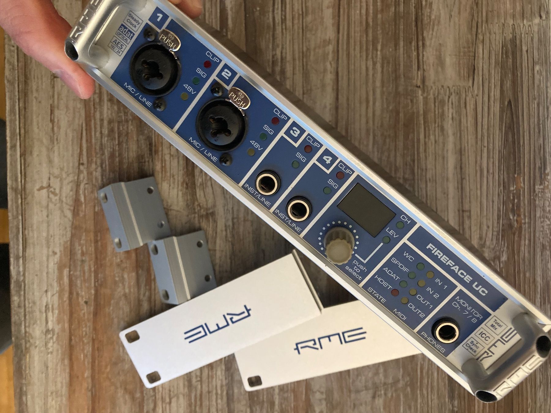 RME Attrezzatura per studi di registrazione: RME Fireface UC Usb Audio Interface - Top Zustand! – Usato da Bern venduto da F_Wolf
