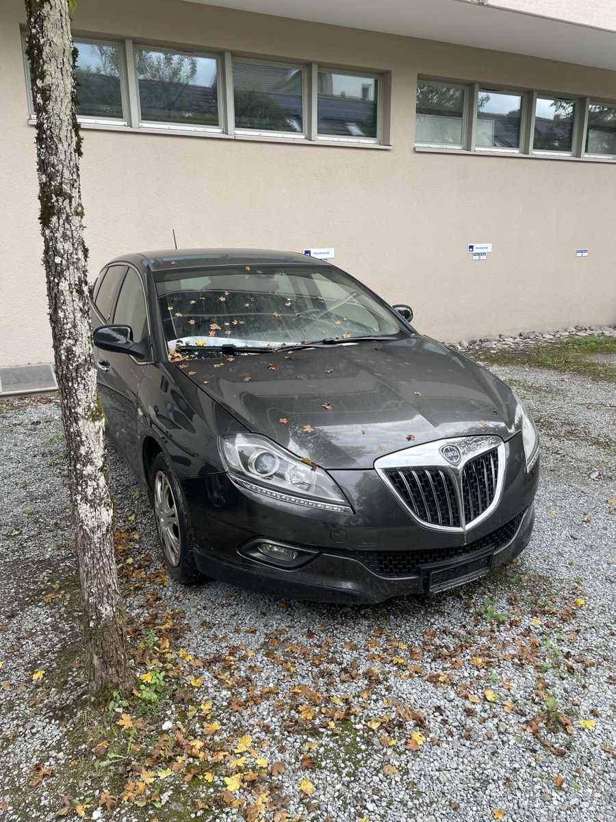 Lancia Autos: Lancia Delta ab 50 fr – Gebraucht aus Schwerzenbach von Ruth01112