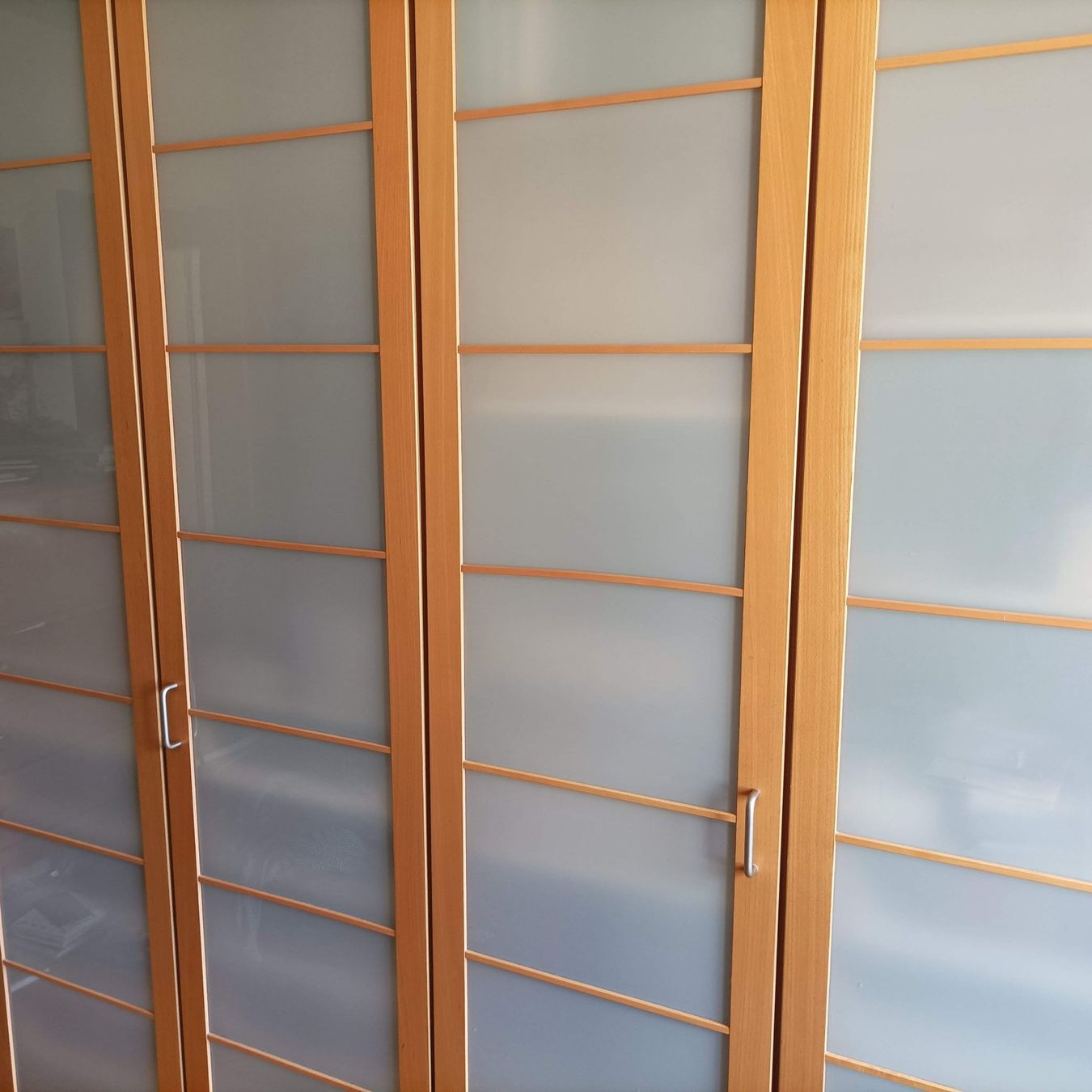Armoires: Kleiderschrank – D'occasion à Zürich par janinehudson 1