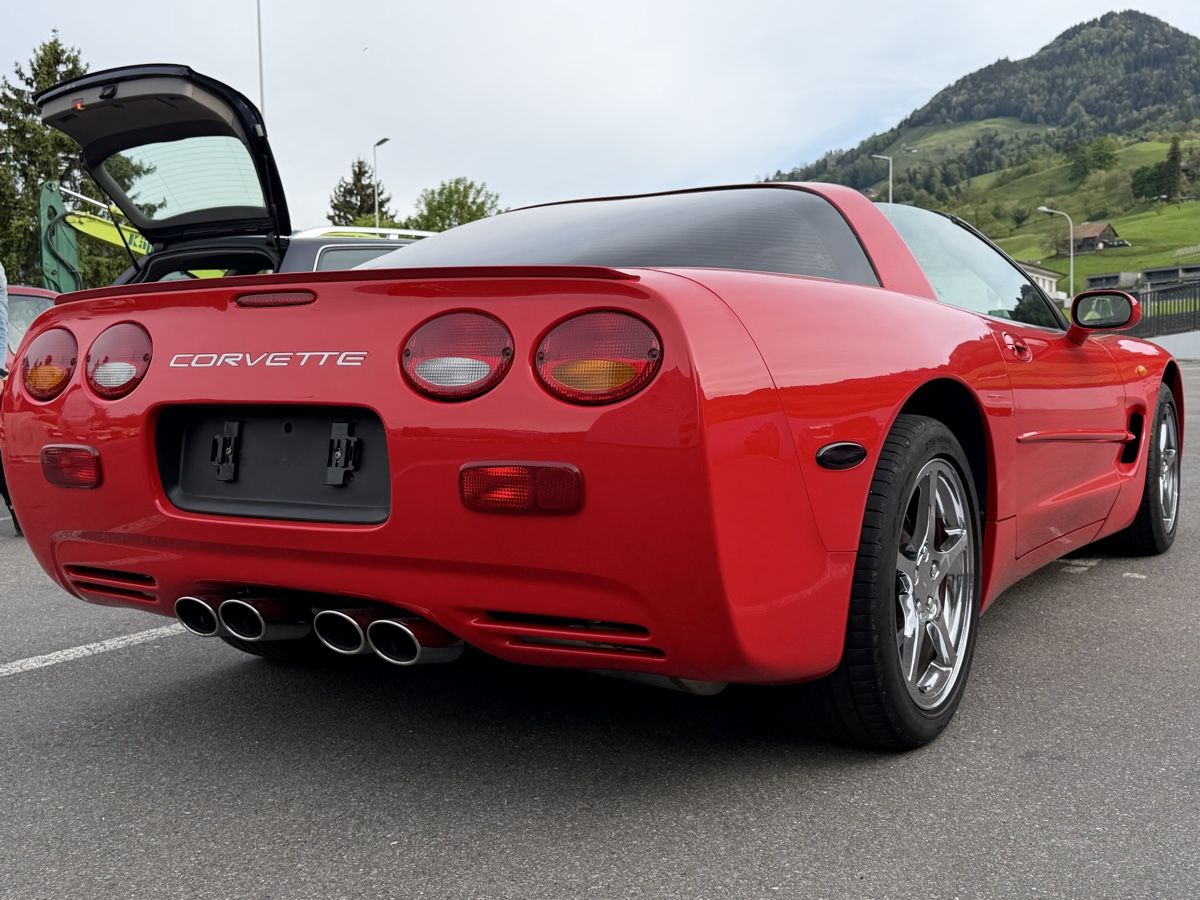 Chevrolet Automobili: Chevrolet Corvette – Usato da Brunnen venduto da Wernerk3 4