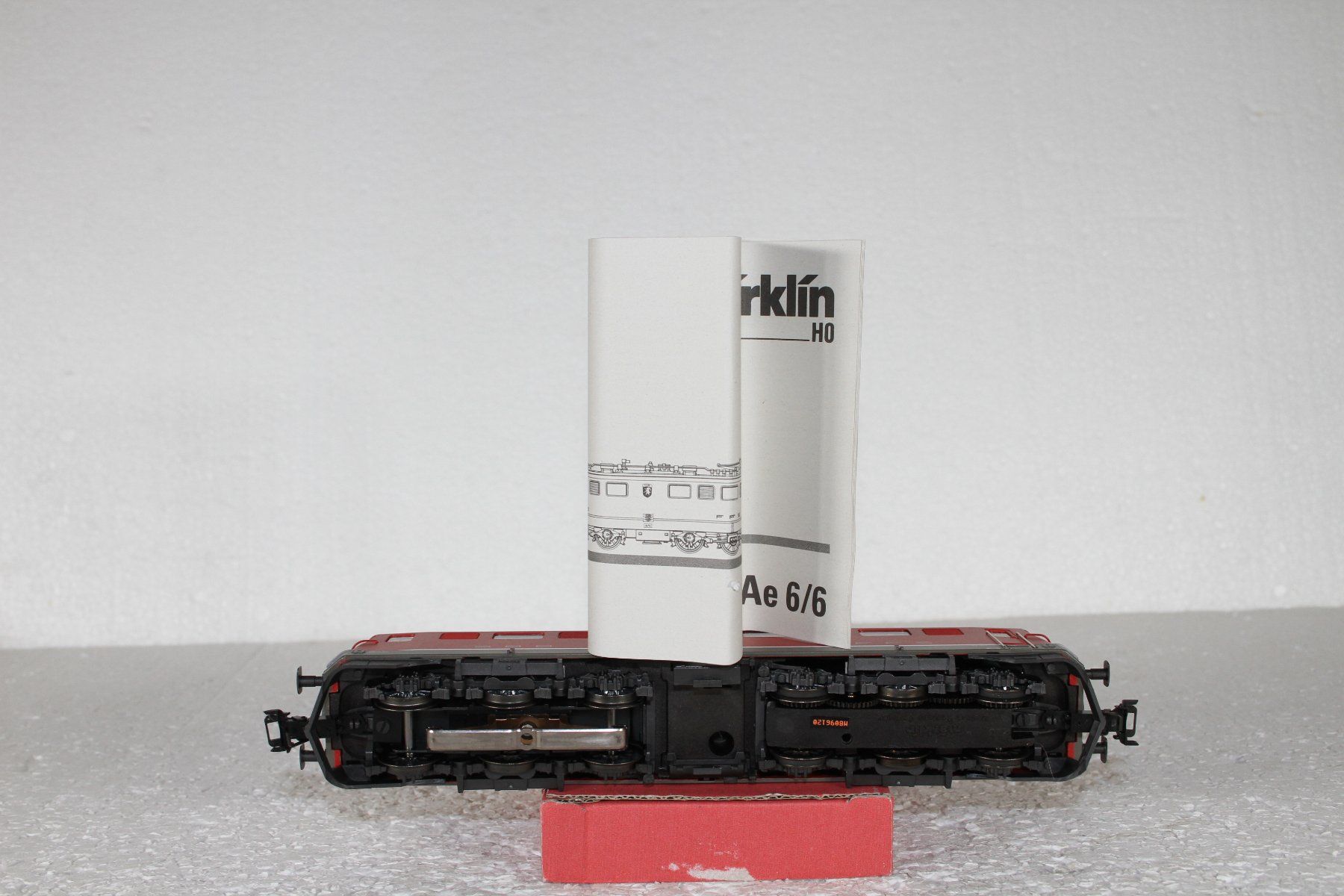 Märklin Modellini di ferrovie: Märklin SBB Ae 6/6 Stans Delta digital – Nuovo (secondo la descrizione) da Triesen venduto da gleis8 7