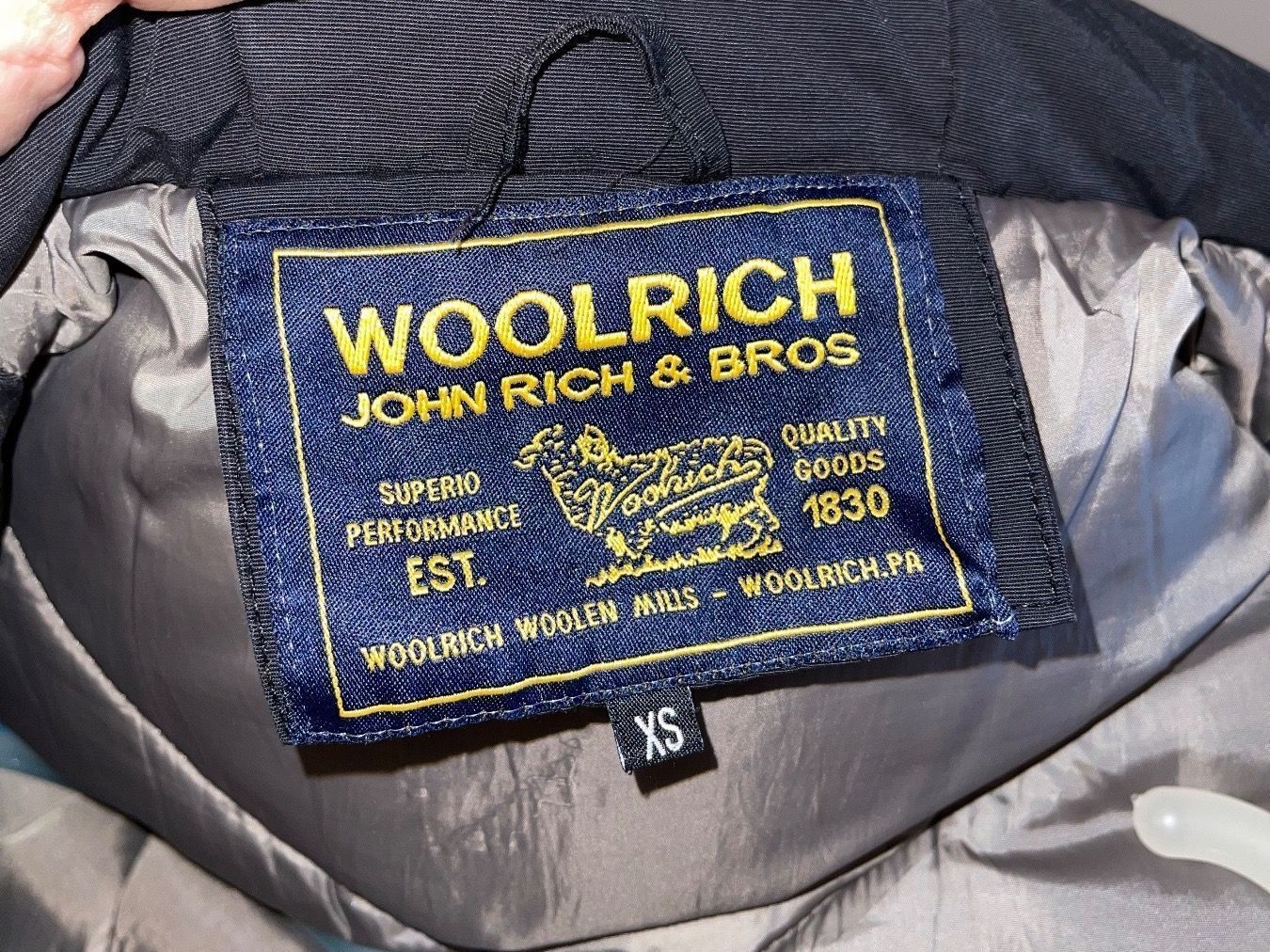 Woolrich Jacken: Jacke woolrich xs – Gebraucht aus Reinach BL von K.zh.A 2