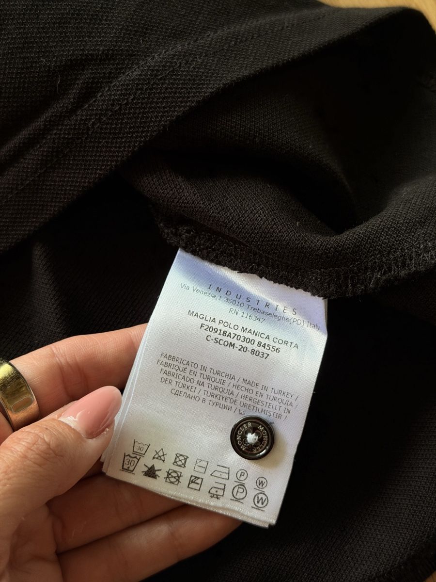Moncler Polo-Shirts: Polo Moncler M – Neu (gemäss Beschreibung) aus La Croix (Lutry) von secondhandZara 3