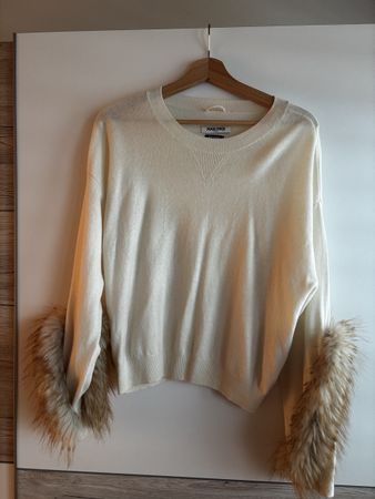 Max&Moi Paris Pullover mit Fellärmel, Grösse 38, neu!