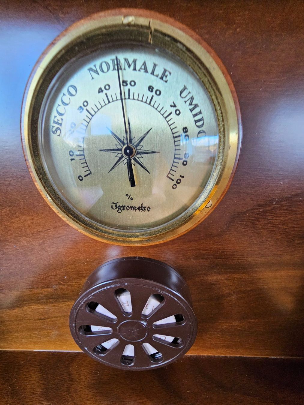 Humidor aus Holz mit Hygrometer und Schlüssel (Gebraucht) in Hettiswil ...