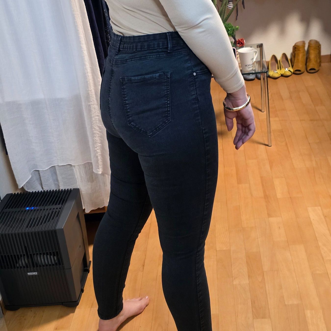 Jeans: Schwarze Skinny Jeans 38/40 – Usato da Wald ZH venduto da CapLux 4