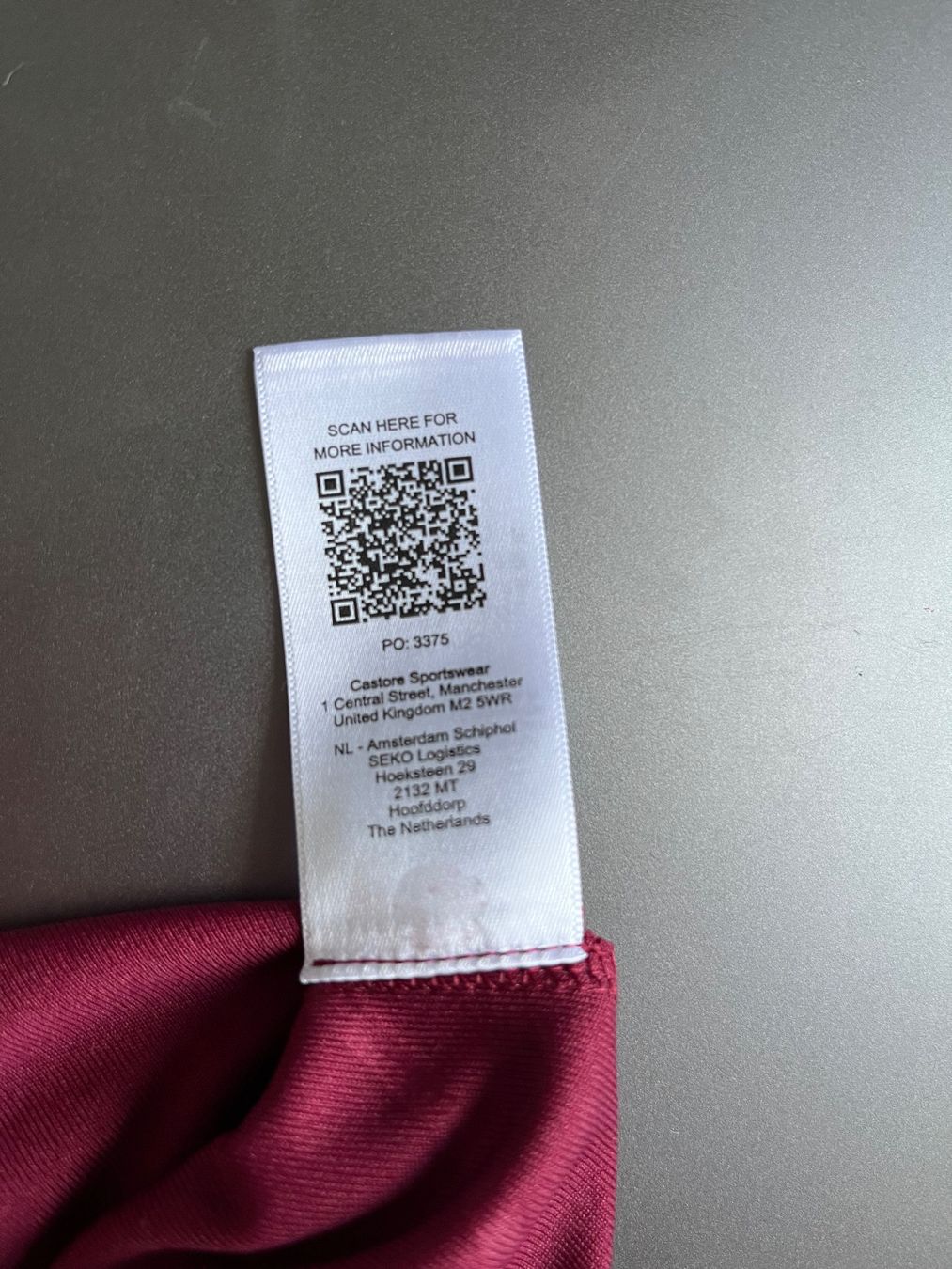 Canottiere & Pantaloni: Aston Villa Trikot – Usato da Besenbüren venduto da eri_j8j6 4