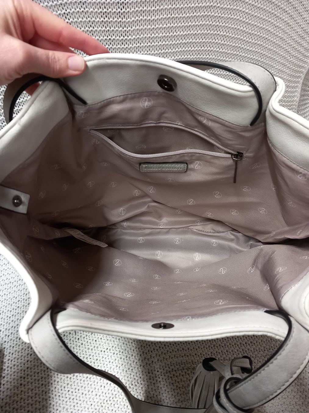 Taschen für Damen: Handtasche Emily & Noah, gross, veganes Leder – Gebraucht aus Gwatt (Thun) von umwelt-brocki 3