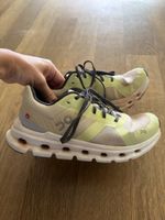 On cloudrunner 38