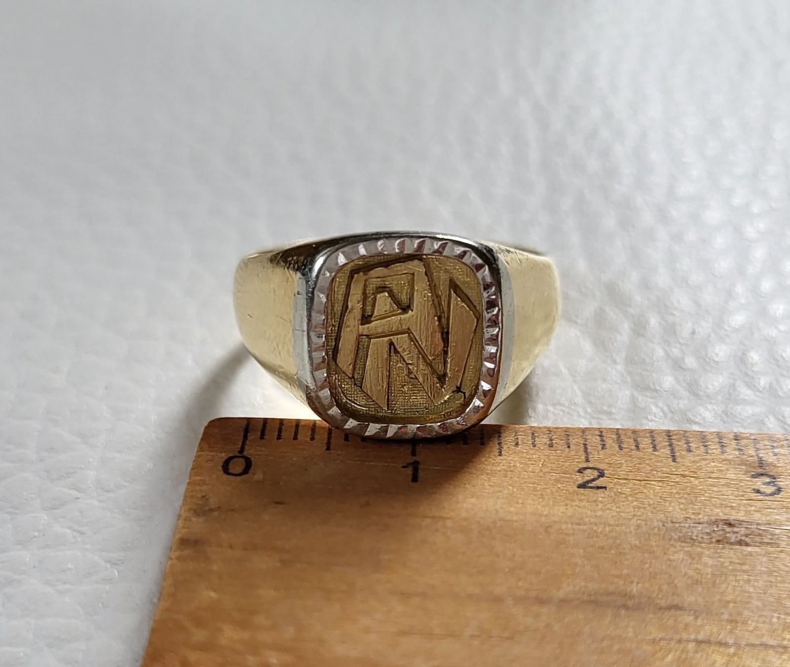 Anelli: Gold 750 Siegel Ring 18 Karat – Usato da Wald ZH venduto da Dasilver