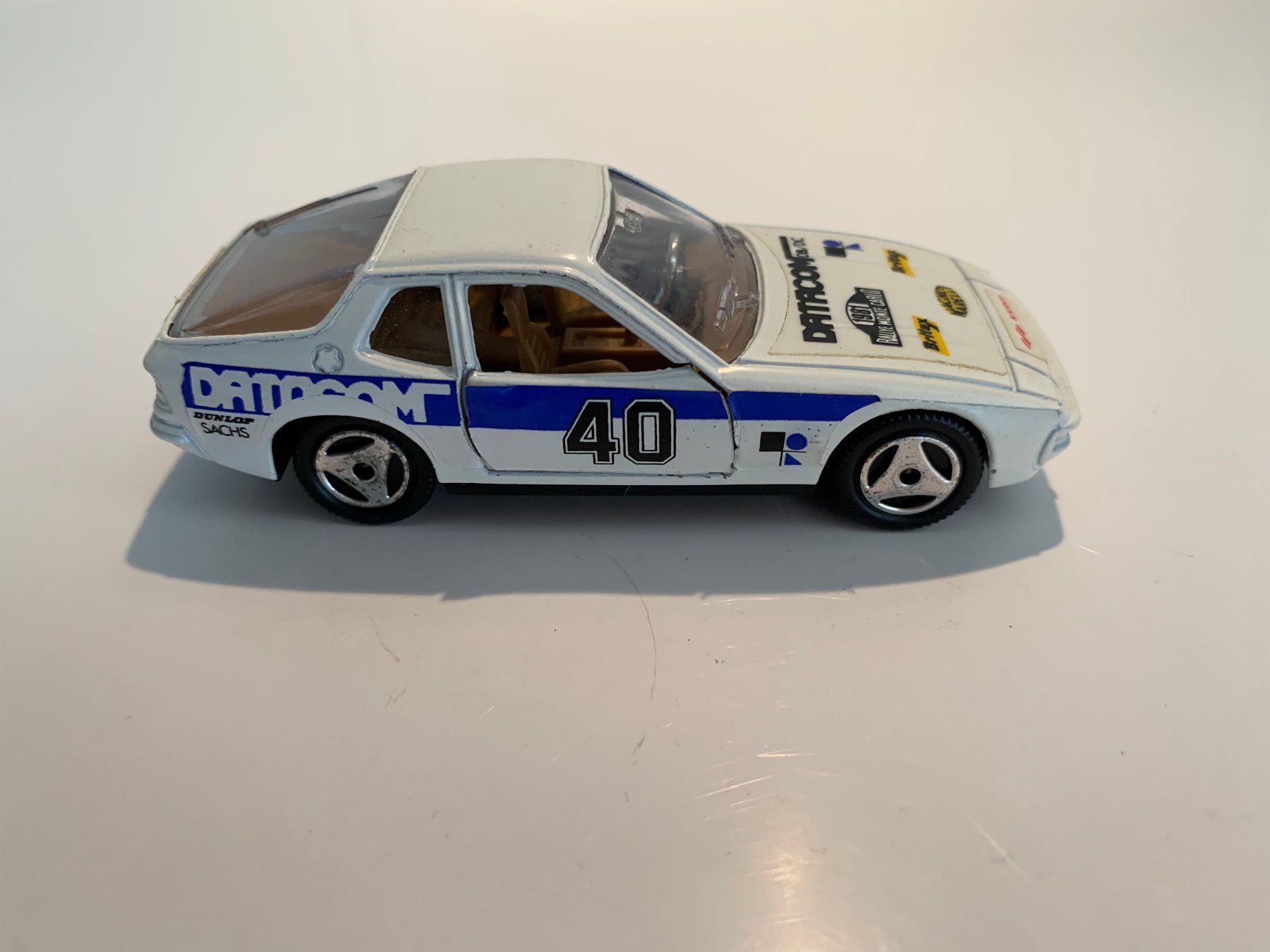 Porsche Modellini d'auto: Porsche 924 1:36 Corgi GB rot – Usato da Stäfa venduto da thebrand