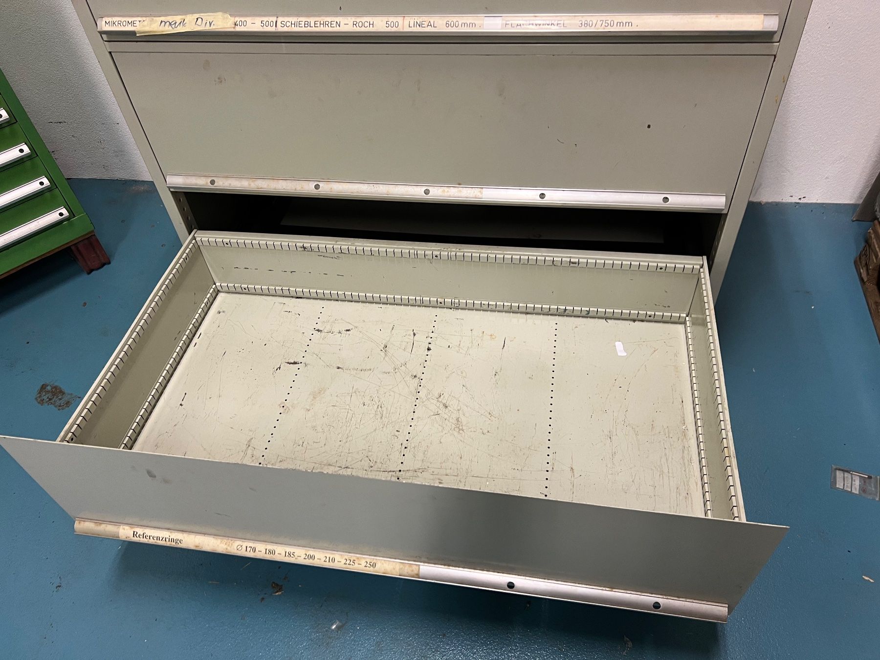 Armadi: LISTA Armoire à tiroirs – Usato da Aarberg venduto da SNMachines 9