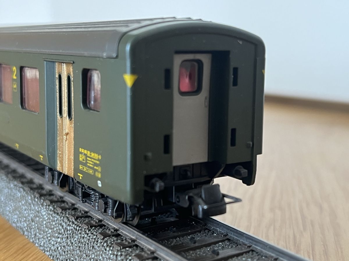 Modellini di ferrovie: Konvolut Personenwagen  – Difettoso da Basel venduto da Re620_11627 2