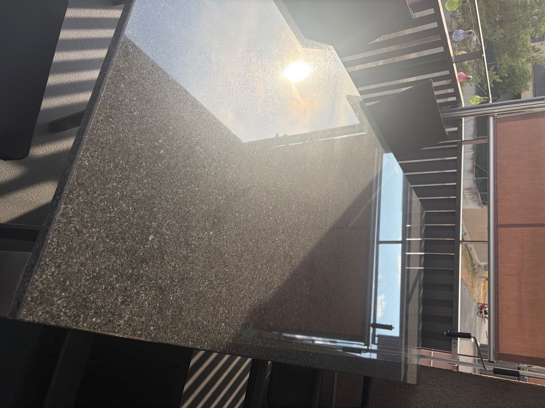 Tavoli: Granit-Tisch – Usato da Allschwil venduto da Sandra_ss_bl 1