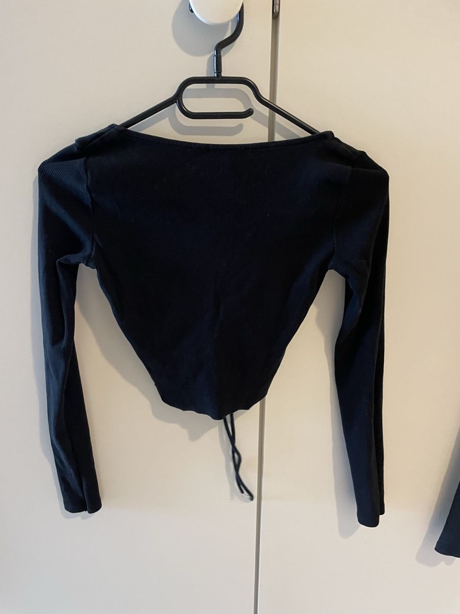 Zara Top: Top Zara noir manches longues taille S – Usato da Pully venduto da kaba07 2