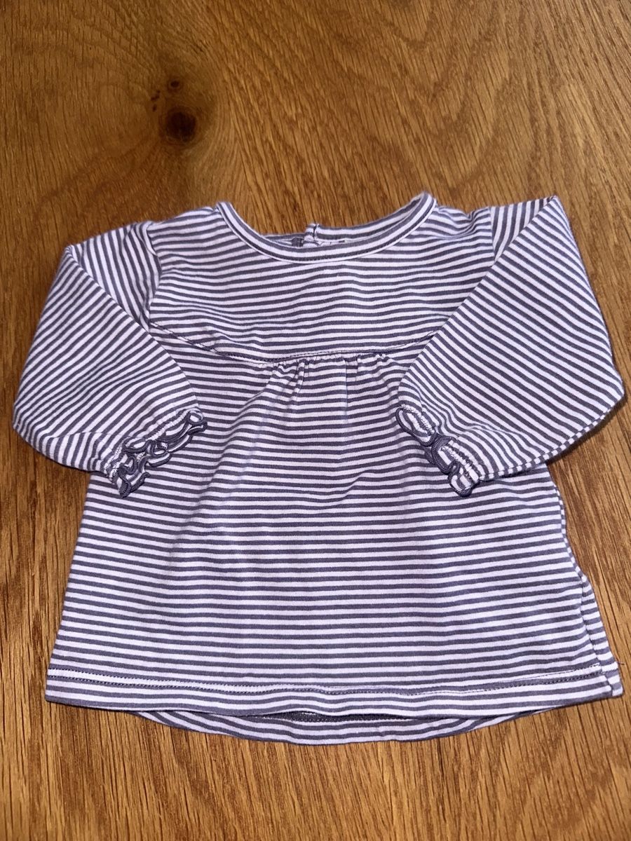 Hemden, Tops & T-Shirts: Gr 60 dp am – Gebraucht aus Wettingen von hak_52m8