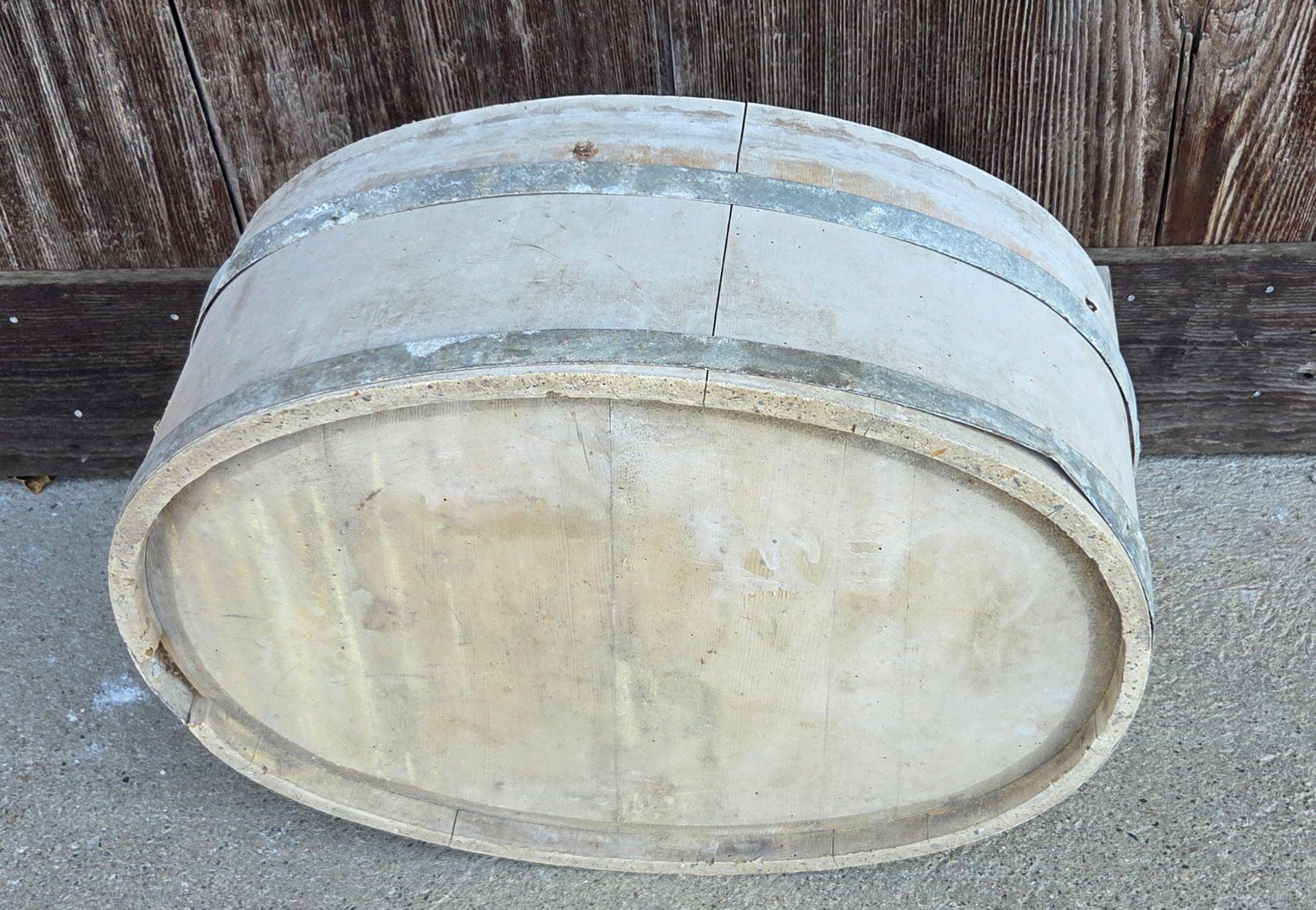 Tutte le decorazioni: Bottich / Zuber aus Holz ca. 100 jährig – Usato da Kirchdorf AG venduto da hallobox 1
