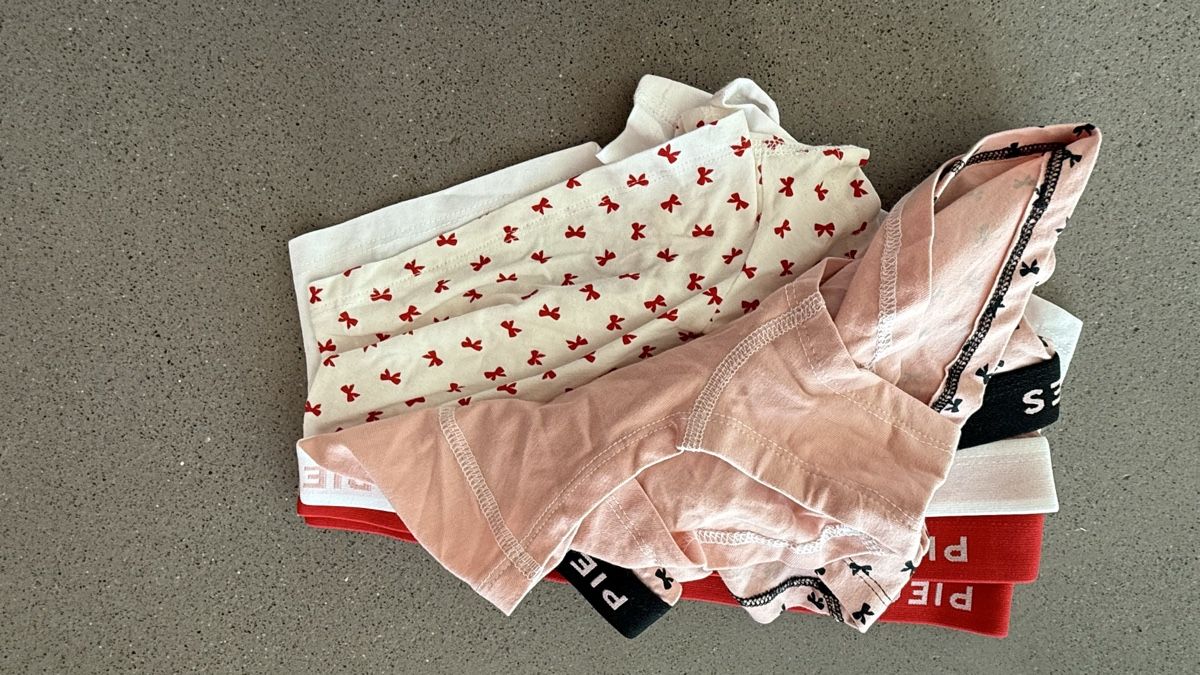Sonstige Unterwäsche: 4 Slips, neu, Grösse S – Neu (gemäss Beschreibung) aus Luzern von mar_x96f 4